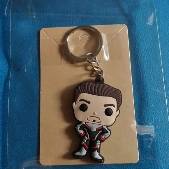 Avengers Tony Stark Keychain - Picture 4 of 4